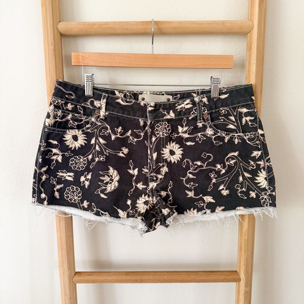 ANIMALE Brazil Floral Print Denim Shorts Women’s Size 42 Black Cotton Raw Hem 10